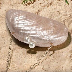 Chic Shell Pearl Clutch